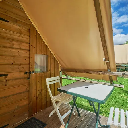 Campsite Caravane Tente 2 Places *